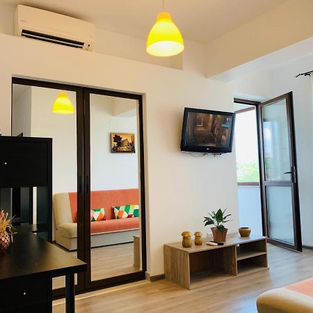 Renting Solutions Palas Ясси Екстер'єр фото