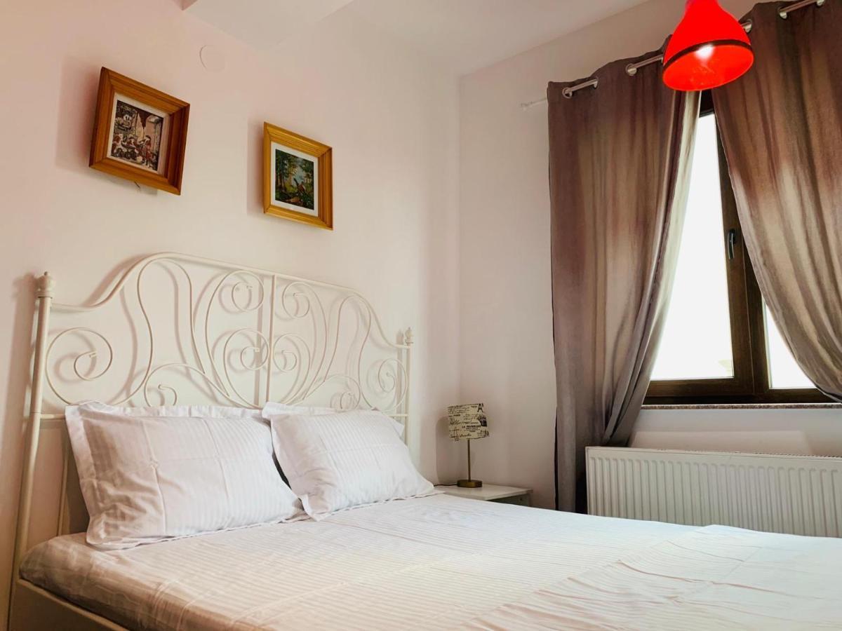 Renting Solutions Palas Ясси Екстер'єр фото