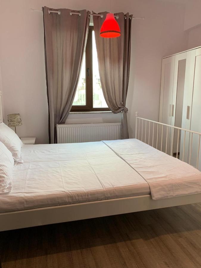 Renting Solutions Palas Ясси Екстер'єр фото