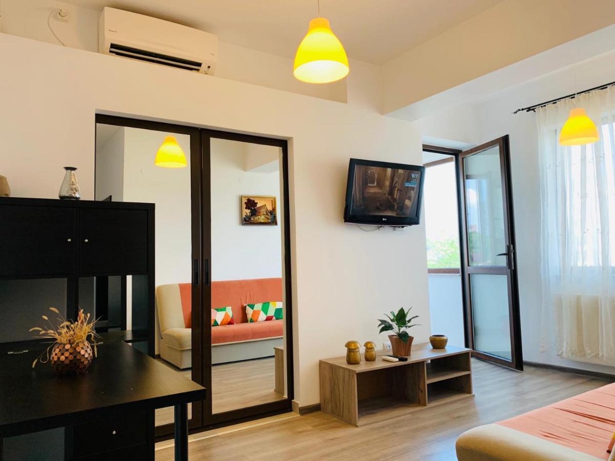 Renting Solutions Palas Ясси Екстер'єр фото