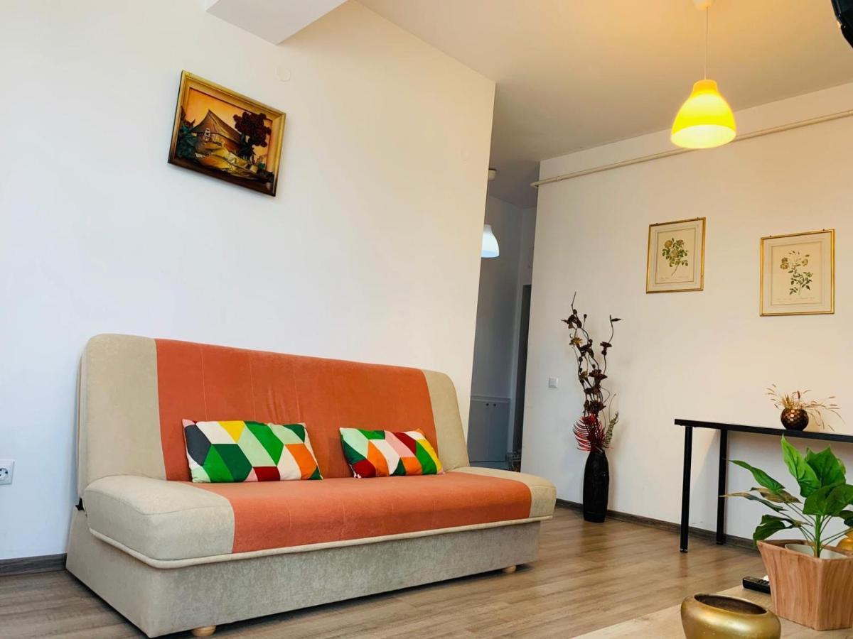 Renting Solutions Palas Ясси Екстер'єр фото